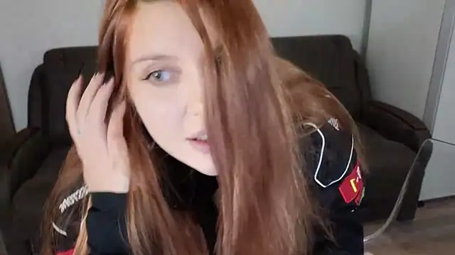 Snapshot of Anastelle chatting on 21, 11, 2025 Anastelle online show from 21, 11, 2025