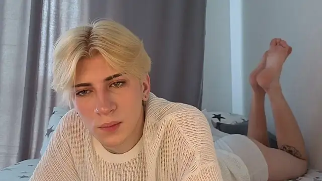 Snapshot of Oliver_star_boy_ chatting on 16, 5, 2026 Oliver star boy online show from 16, 5, 2026