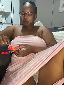 SweetCandy84 online show from 23, 3, 2026