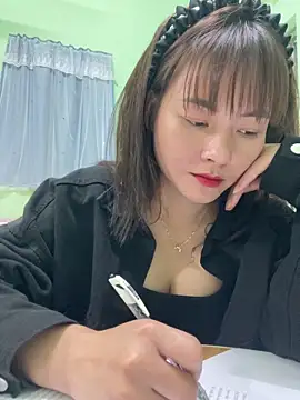 Snapshot of Star_fruit chatting on 26, 10, 2025 Star fruit online show from 26, 10, 2025