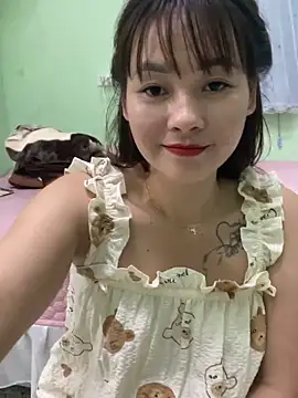 Snapshot of Star_fruit chatting on 29, 10, 2025 Star fruit online show from 29, 10, 2025