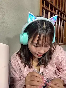 Snapshot of Star_fruit chatting on 21, 11, 2025 Star fruit online show from 21, 11, 2025