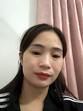 Snapshot of Pig_pig11 chatting on 14, 11, 2025 Pig pig11 online show from 14, 11, 2025