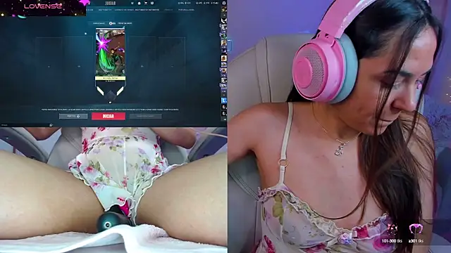 VenusIsLove  online show from 23, 1, 2025