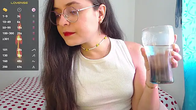 Vicky cristinax online show from 5, 12, 2025