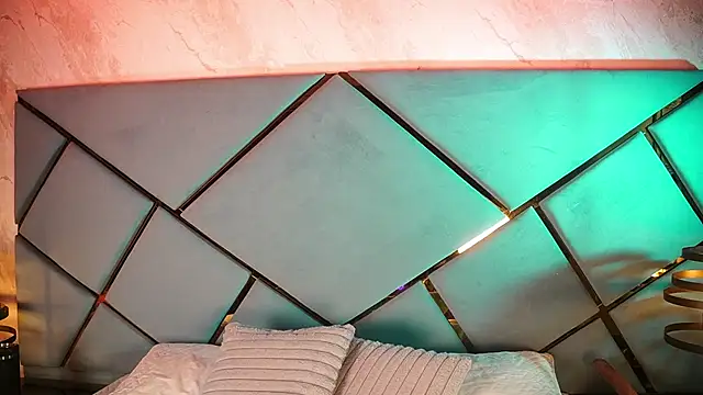 Snapshot of _giggy_2 chatting on 3, 12, 2025 giggy 2 online show from 3, 12, 2025