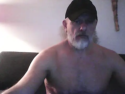 Snapshot of BroBators chatting on 13, 5, 2026 BroBators online show from 13, 5, 2026