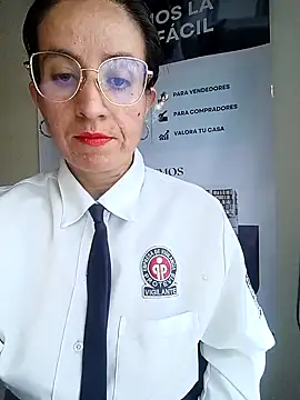 Snapshot of Valentina--1 chatting on 16, 12, 2025 Valentina--1 online show from 16, 12, 2025