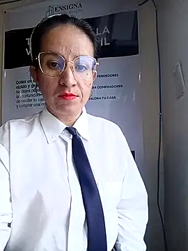 Snapshot of Valentina--1 chatting on 8, 1, 2026 Valentina--1 online show from 8, 1, 2026