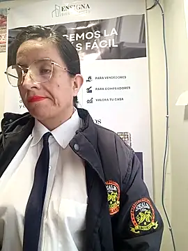 Snapshot of Valentina--1 chatting on 12, 2, 2026 Valentina--1 online show from 12, 2, 2026