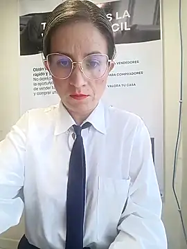 Snapshot of Valentina--1 chatting on 20, 2, 2026 Valentina--1 online show from 20, 2, 2026