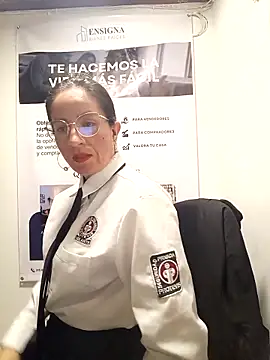Snapshot of Valentina--1 chatting on 6, 5, 2026 Valentina--1 online show from 6, 5, 2026
