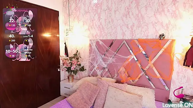 Snapshot of MILA_TTAYLOR chatting on 31, 10, 2025 MILA TTAYLOR online show from 31, 10, 2025