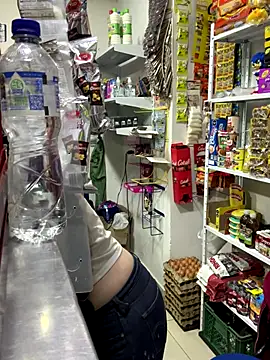 Snapshot of chanelketty chatting on 13, 12, 2025 chanelketty online show from 13, 12, 2025