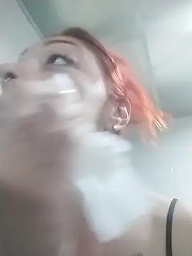 EmilyyRed online show from 4, 12, 2025