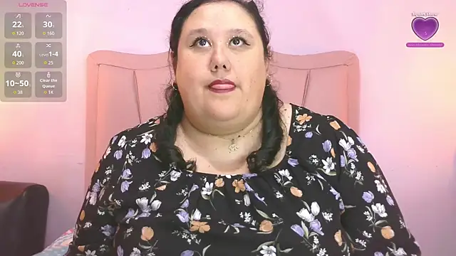 Snapshot of marianabbw30 chatting on 25, 11, 2025 marianabbw30 online show from 25, 11, 2025