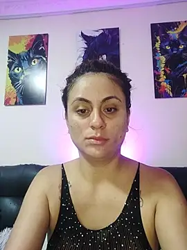 Snapshot of Caroline_Jons chatting on 31, 10, 2025 Caroline Jons online show from 31, 10, 2025