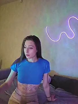 Emma Wilsons online show from 25, 11, 2025