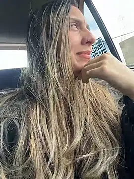 Snapshot of sarah_honey__ chatting on 10, 11, 2025 sarah honey online show from 10, 11, 2025