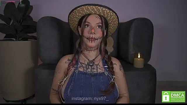 Snapshot of nyx_97 chatting on 1, 11, 2025 nyx 97 online show from 1, 11, 2025