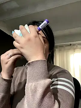 Snapshot of Kloe_Novoa chatting on 21, 11, 2025 Kloe Novoa online show from 21, 11, 2025