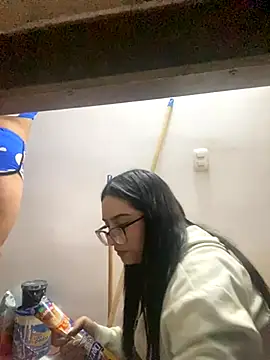 Snapshot of Kloe_Novoa chatting on 27, 11, 2025 Kloe Novoa online show from 27, 11, 2025