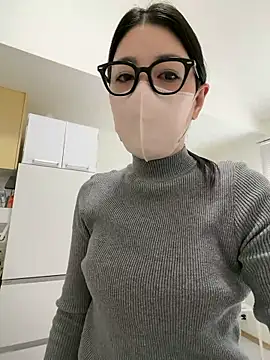 akimix xoxo online show from 25, 4, 2026