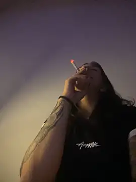 Hannahinfame online show from 8, 11, 2025