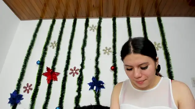 Snapshot of Vanessa_Martinz chatting on 22, 11, 2025 Vanessa Martinz online show from 22, 11, 2025