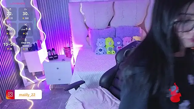 MAIILY TAY online show from 11, 1, 2026