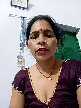 Snapshot of Indiangueen chatting on 28, 10, 2025 Indiangueen online show from 28, 10, 2025