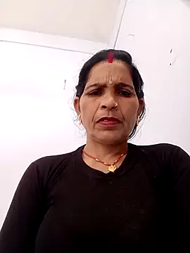 Snapshot of Indiangueen chatting on 30, 10, 2025 Indiangueen online show from 30, 10, 2025
