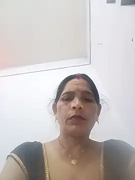 Snapshot of Indiangueen chatting on 2, 11, 2025 Indiangueen online show from 2, 11, 2025