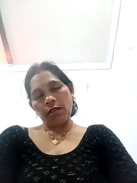 Snapshot of Indiangueen chatting on 9, 11, 2025 Indiangueen online show from 9, 11, 2025
