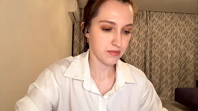 Snapshot of MerrillYeast chatting on 25, 11, 2025 MerrillYeast online show from 25, 11, 2025