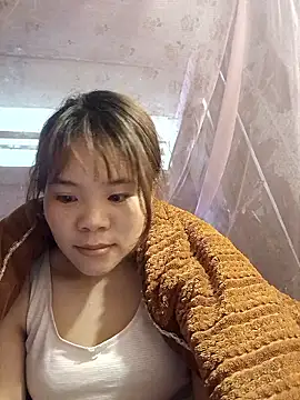 Snapshot of Bany_x chatting on 4, 12, 2025 Bany x online show from 4, 12, 2025