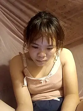 Snapshot of Bany_x chatting on 5, 12, 2025 Bany x online show from 5, 12, 2025