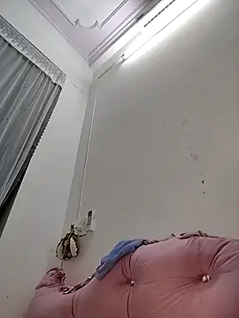 Snapshot of ezabel- chatting on 14, 12, 2025 ezabel- online show from 14, 12, 2025