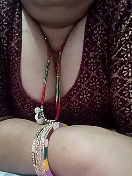 Snapshot of Best_couple2001 chatting on 29, 10, 2025 Best couple2001 online show from 29, 10, 2025