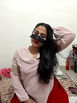 Snapshot of Heena-143 chatting on 25, 4, 2026 Heena-143 online show from 25, 4, 2026