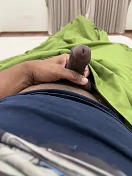 Snapshot of Raj3090 chatting on 16, 11, 2025 Raj3090 online show from 16, 11, 2025