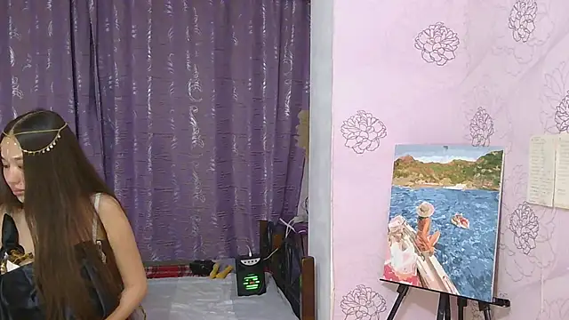 Snapshot of LumiHeart chatting on 12, 11, 2025 LumiHeart online show from 12, 11, 2025