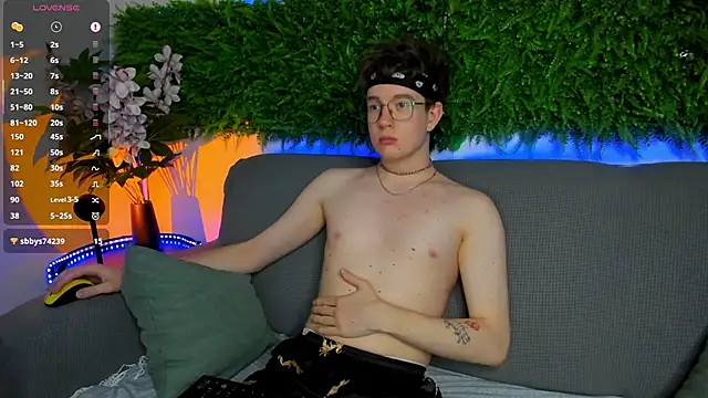 Teddy Parker online show from 14, 12, 2025