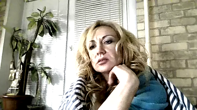 LilaniLoverx online show from 16, 11, 2025