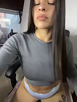 Snapshot of Megan_ec chatting on 29, 10, 2025 Megan ec online show from 29, 10, 2025