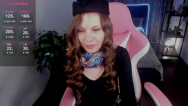 Snapshot of Alma_Diaz chatting on 30, 10, 2025 Alma Diaz online show from 30, 10, 2025