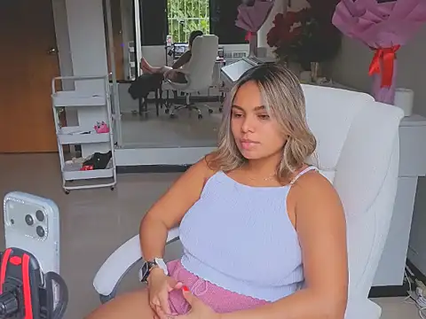 diosadeluniverso online show from 23, 4, 2026