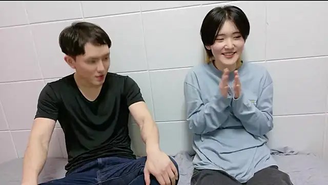 NORA NEKO 2 2 online show from 15, 11, 2025