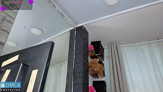 eva delight  online show from 27, 2, 2026