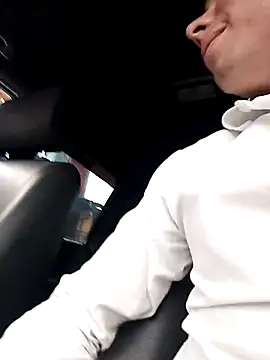 Snapshot of robinhd1234 chatting on 8, 3, 2026 robinhd1234 online show from 8, 3, 2026